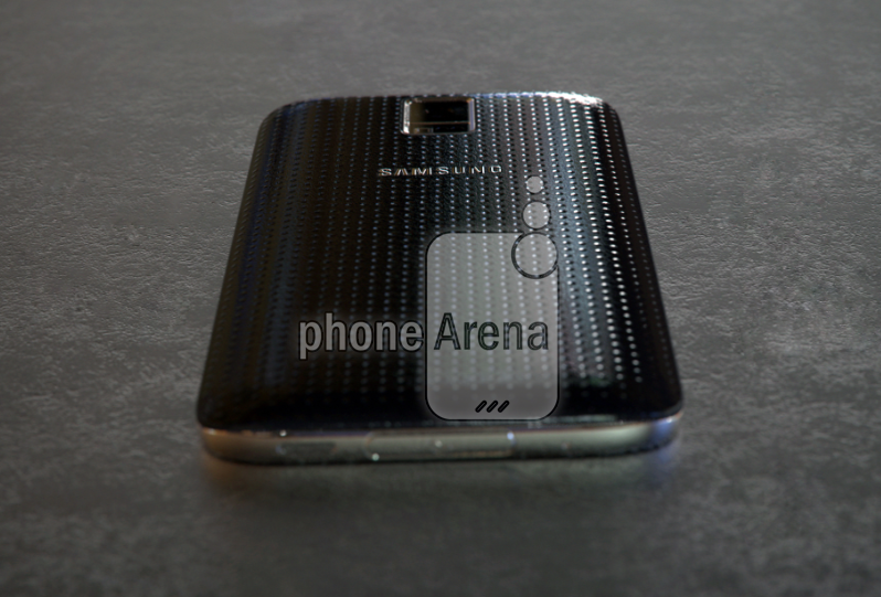 Leaked-pictures-of-the-Samsung-Galaxy-S5-Prime-2