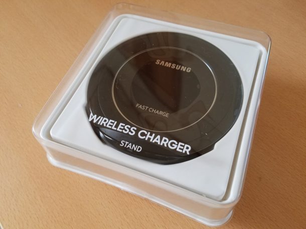 Fast Wireless Charger Stand 
