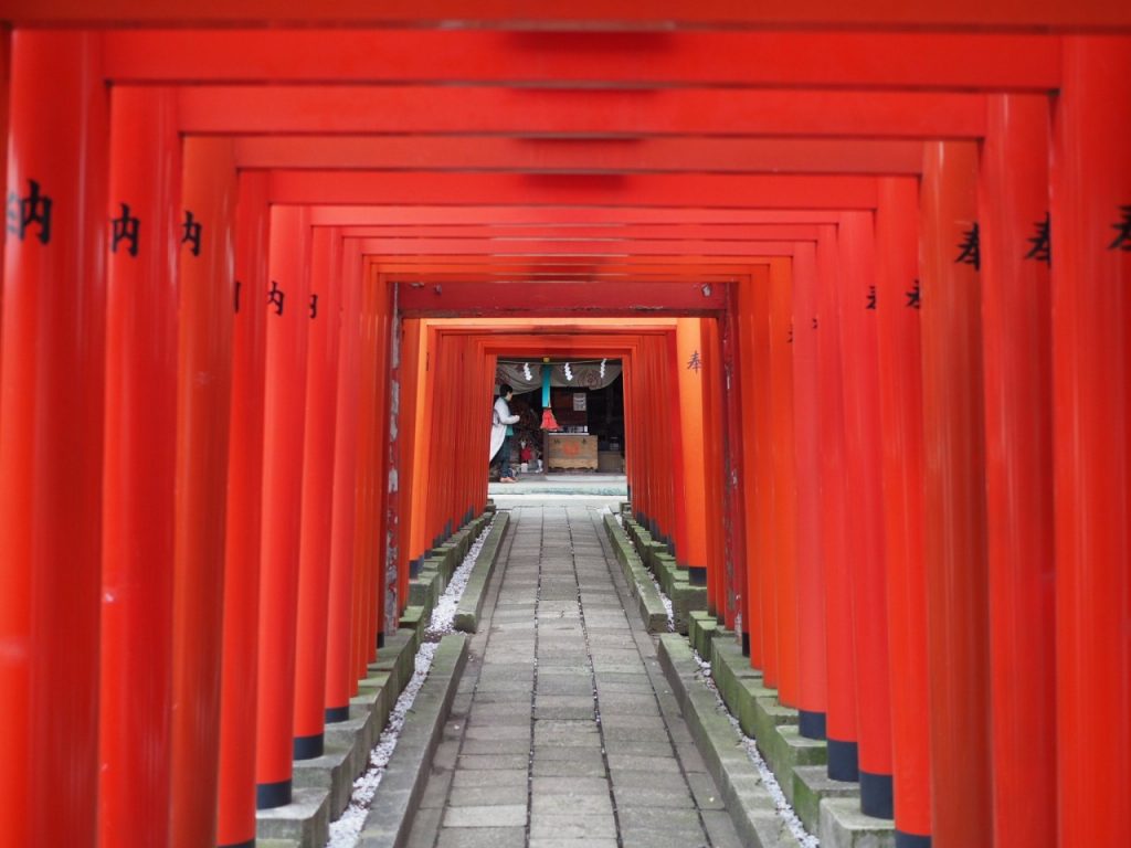 神砂を頂ける穴守稲荷神社は プチ京都気分が味わえる雰囲気のある神社でした Dream Seed 神砂を頂ける穴守稲荷神社は プチ京都気分が味わえる雰囲気のある神社でした Dream Seed