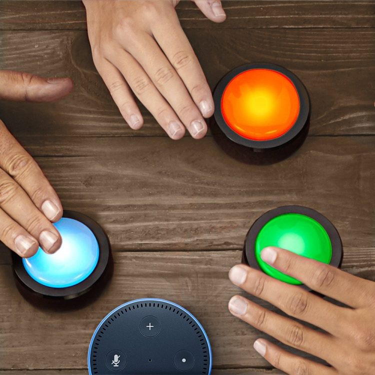 米amazon Alexa Gadget第1弾 Echo Buttons を12月19日に発売 Echoと繋げて使う押しボタン 2個セットで 19 99ドル Dream Seed
