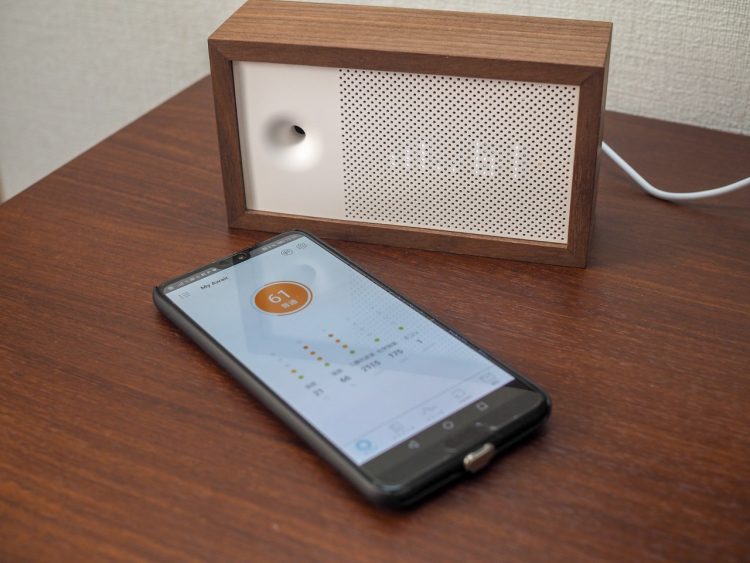 空気の状態をモニターする「Awair」レビュー。吸ってる空気、大丈夫 