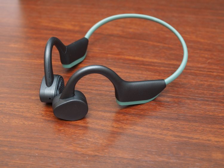 耳をふさがないbluetooth骨伝導イヤホンが予想外に快適だった Dream Seed 耳をふさがないbluetooth骨伝導イヤホンが予想外に快適だった Dream Seed