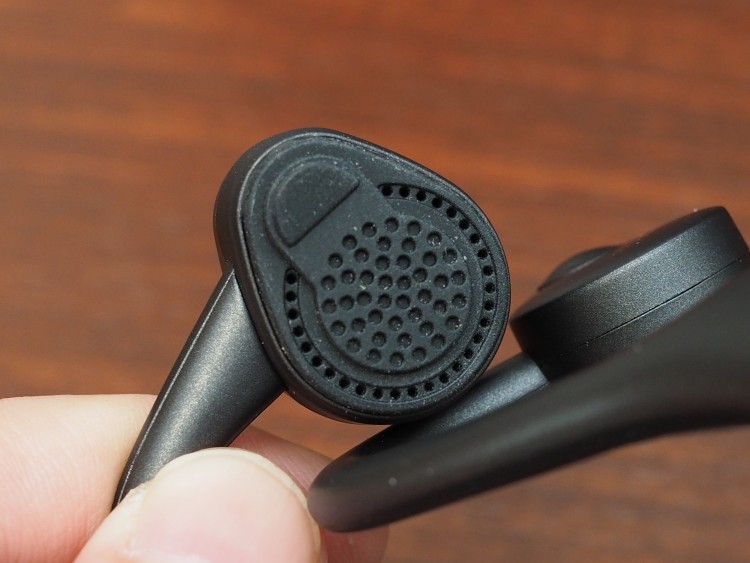 耳をふさがないbluetooth骨伝導イヤホンが予想外に快適だった Dream Seed 耳をふさがないbluetooth骨伝導イヤホンが予想外に快適だった Dream Seed